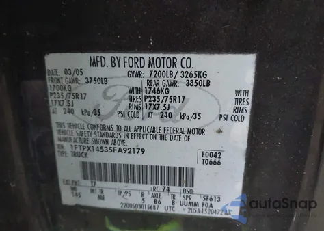 2005 Ford F-150 Fx4/Lariat/Xl/Xlt z USA, uszkodzony, nr VIN 1FTPX14535FA92179